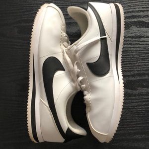 Nike Cortez!